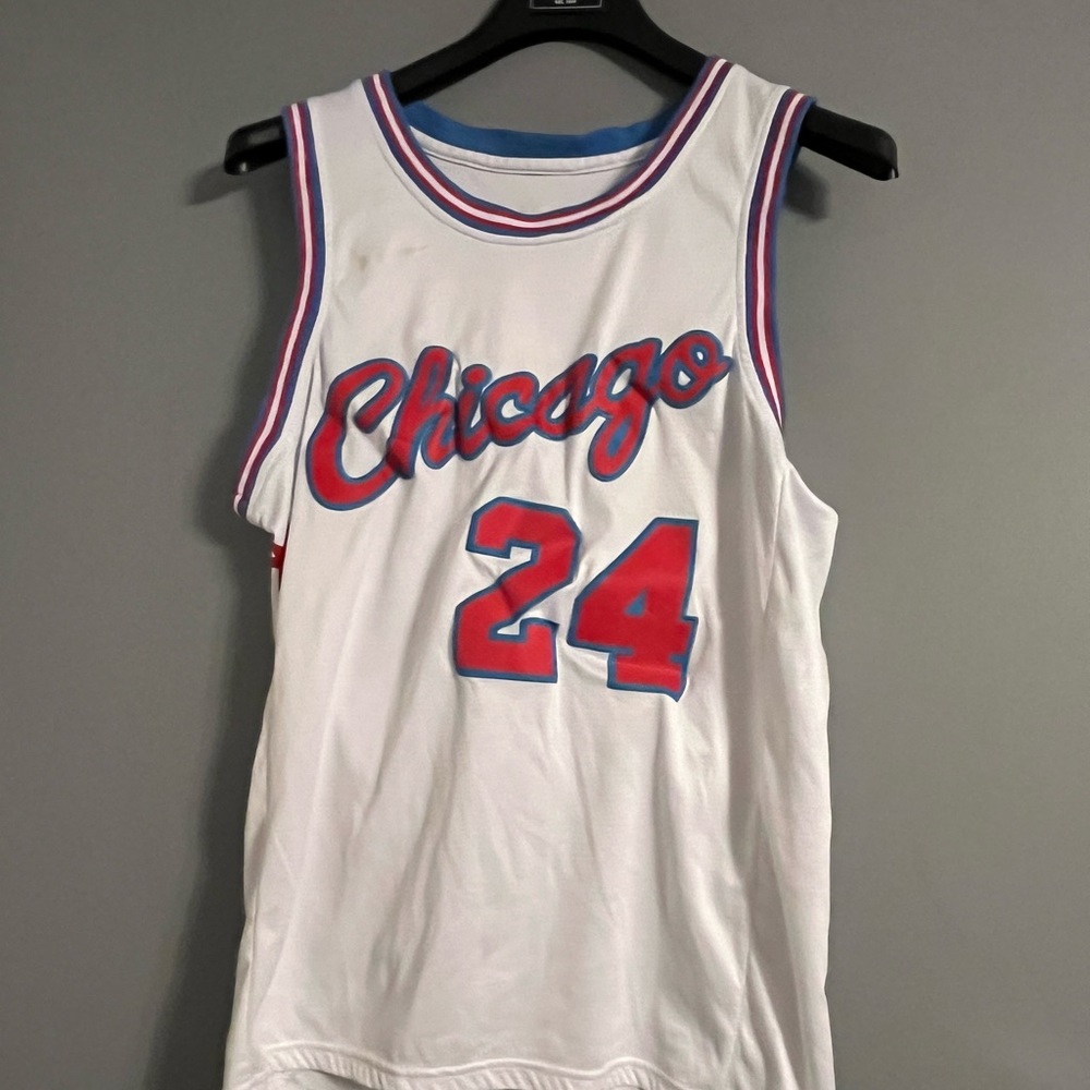 Chicago NBA Jersey Markkanen - Like New